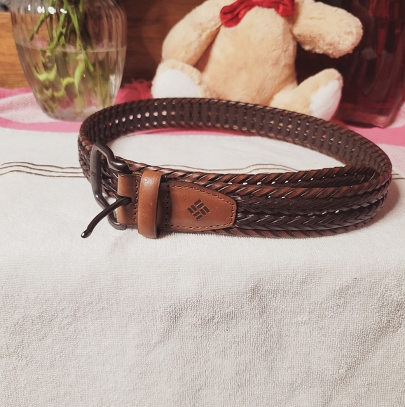 Columbia braided genuine lacing leather size small 30-32 - Picture 1 of 6